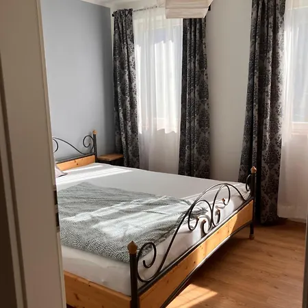 Babo 6 * Regensburg