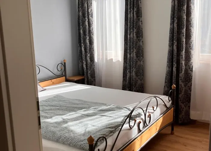 Babo 6 * Regensburg